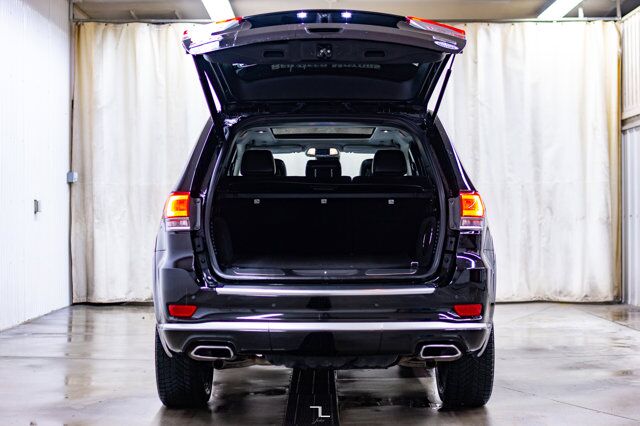 2018 Jeep Grand Cherokee 4x4 Summit Diesel Leather Roof Nav Red Deer AB