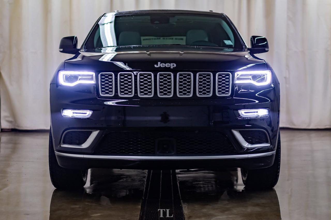 2018 Jeep Grand Cherokee 4x4 Summit Leather Roof Nav BCam Red Deer AB