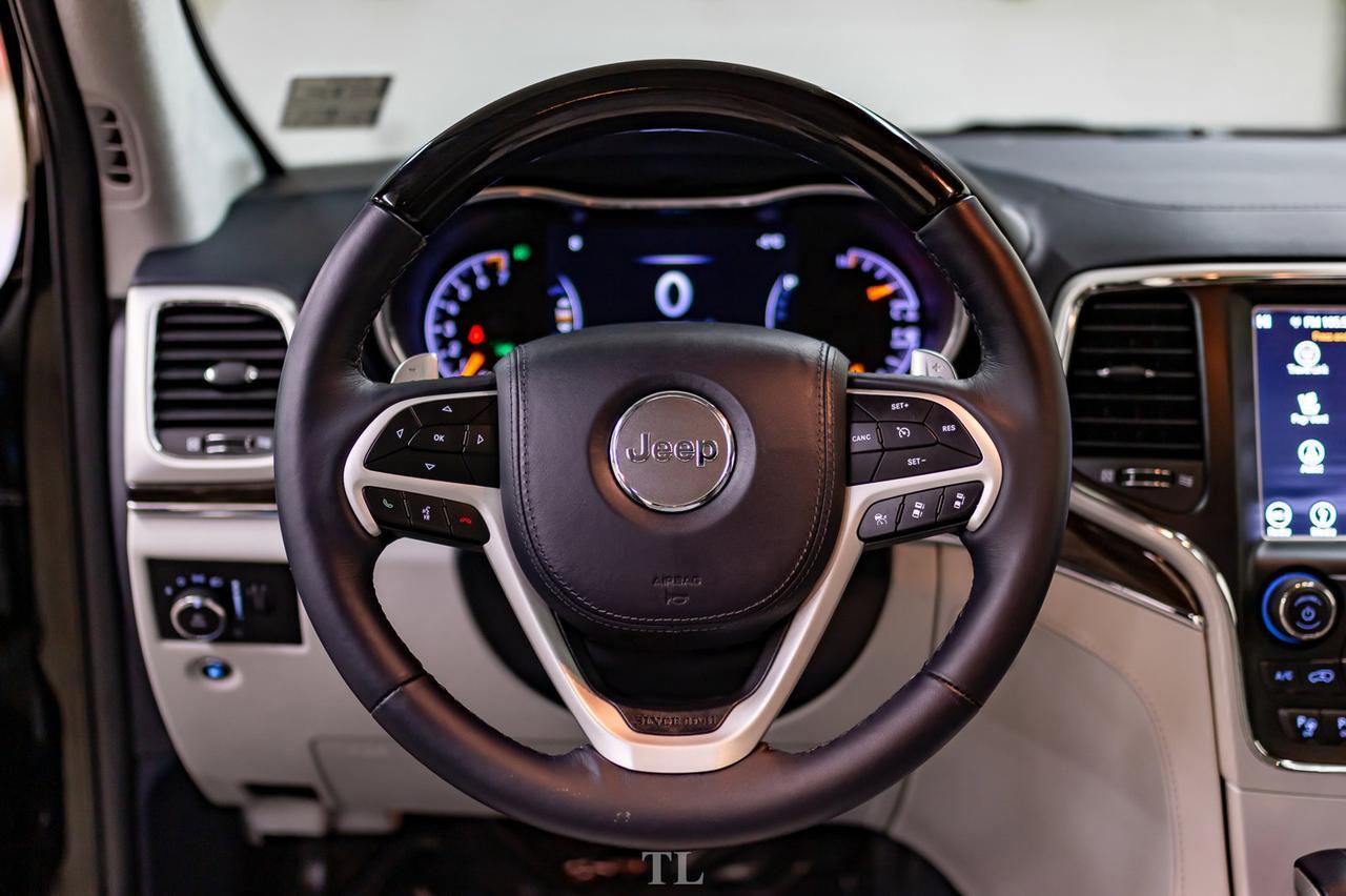 2018 Jeep Grand Cherokee 4x4 Summit Leather Roof Nav BCam Red Deer AB