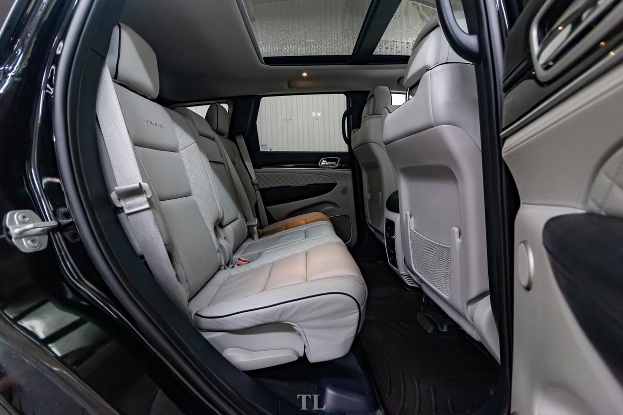 2018 Jeep Grand Cherokee 4x4 Summit Leather Roof Nav BCam Red Deer AB