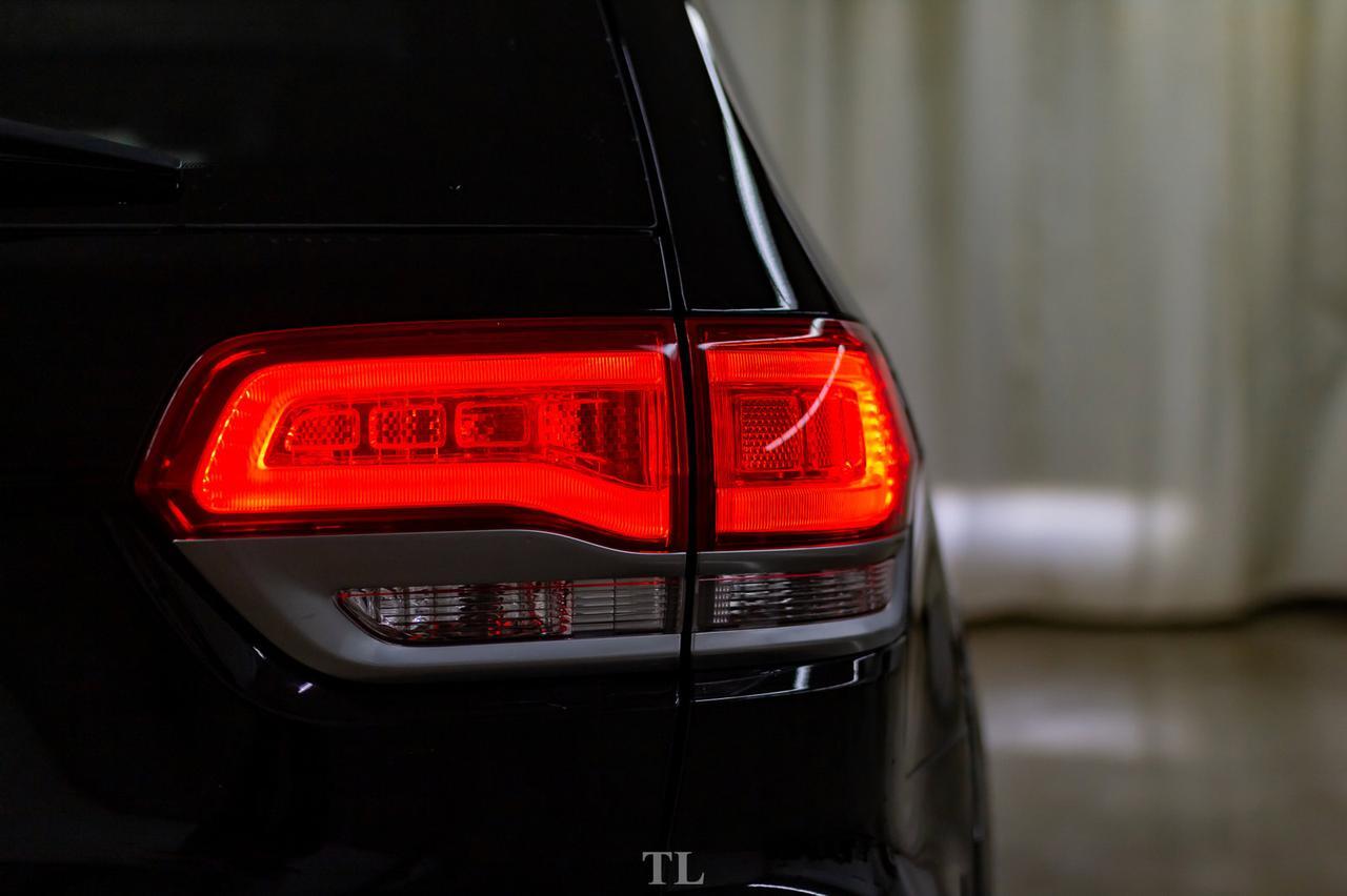 2018 Jeep Grand Cherokee 4x4 Summit Leather Roof Nav BCam Red Deer AB