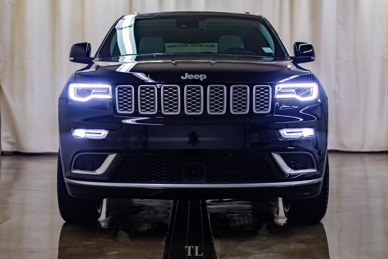 2018 Jeep Grand Cherokee 4x4 Summit Leather Roof Nav BCam Red Deer AB