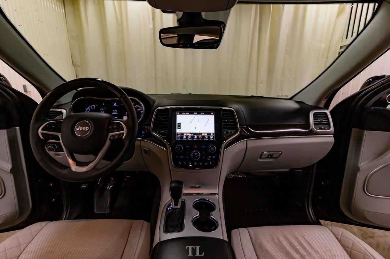 2018 Jeep Grand Cherokee 4x4 Summit Leather Roof Nav BCam Red Deer AB