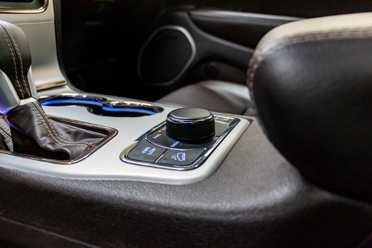 2018 Jeep Grand Cherokee 4x4 Summit Leather Roof Nav BCam Red Deer AB