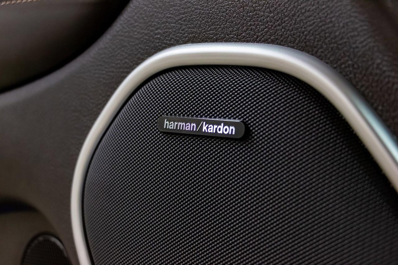 2018 Jeep Grand Cherokee 4x4 Summit Leather Roof Nav BCam Red Deer AB