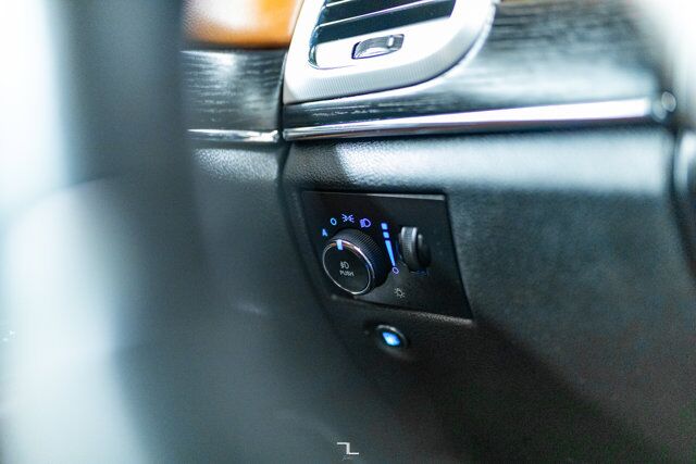 2018 Jeep Grand Cherokee 4x4 Summit Leather Roof Nav BCam TV's Red Deer AB