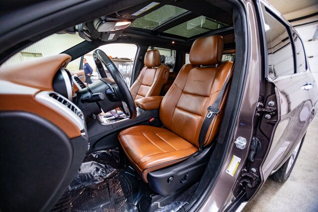 2018 Jeep Grand Cherokee 4x4 Summit Leather Roof Nav BCam TV's Red Deer AB