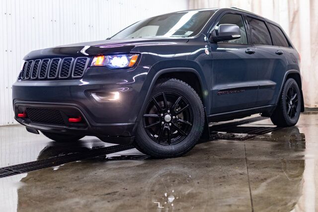 2018 Jeep Grand Cherokee 4x4 Trailhawk Leather Roof Nav Red Deer AB