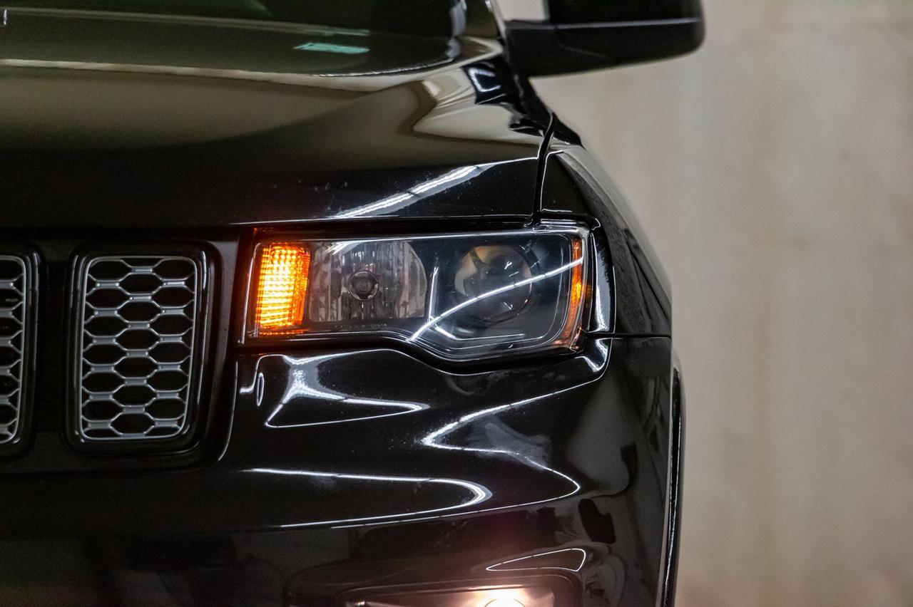 2018 Jeep Grand Cherokee AWD Altitude IV Leather Roof Nav Red Deer AB