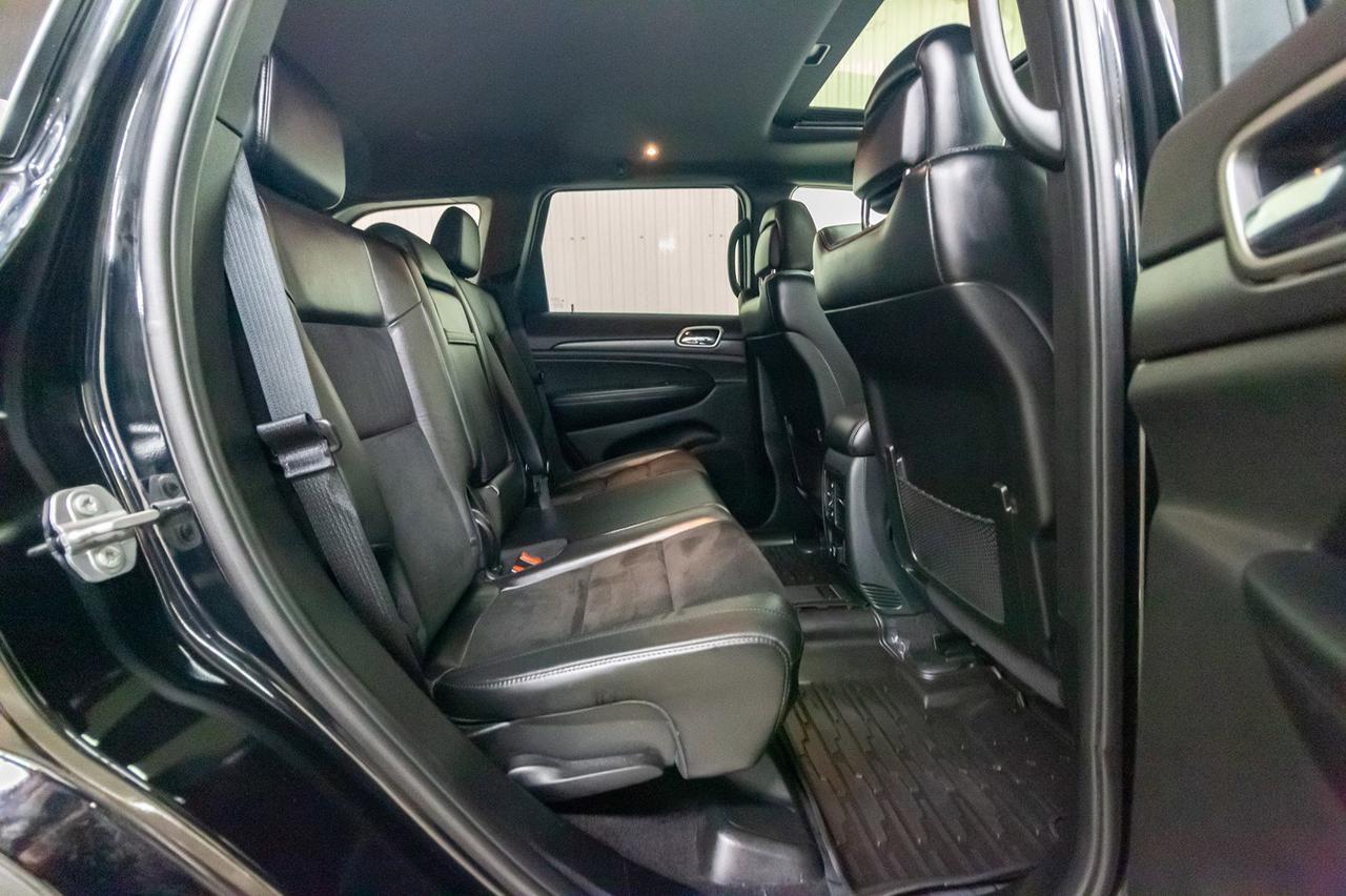 2018 Jeep Grand Cherokee AWD Altitude IV Leather Roof Nav Red Deer AB