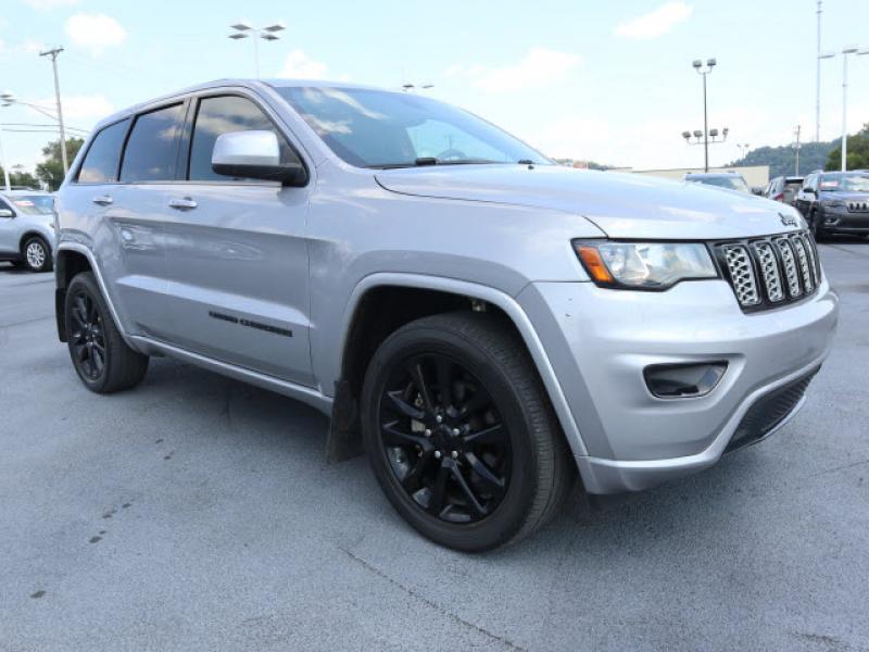 Used 18 Jeep Grand Cherokee Altitude In Knoxville Tn