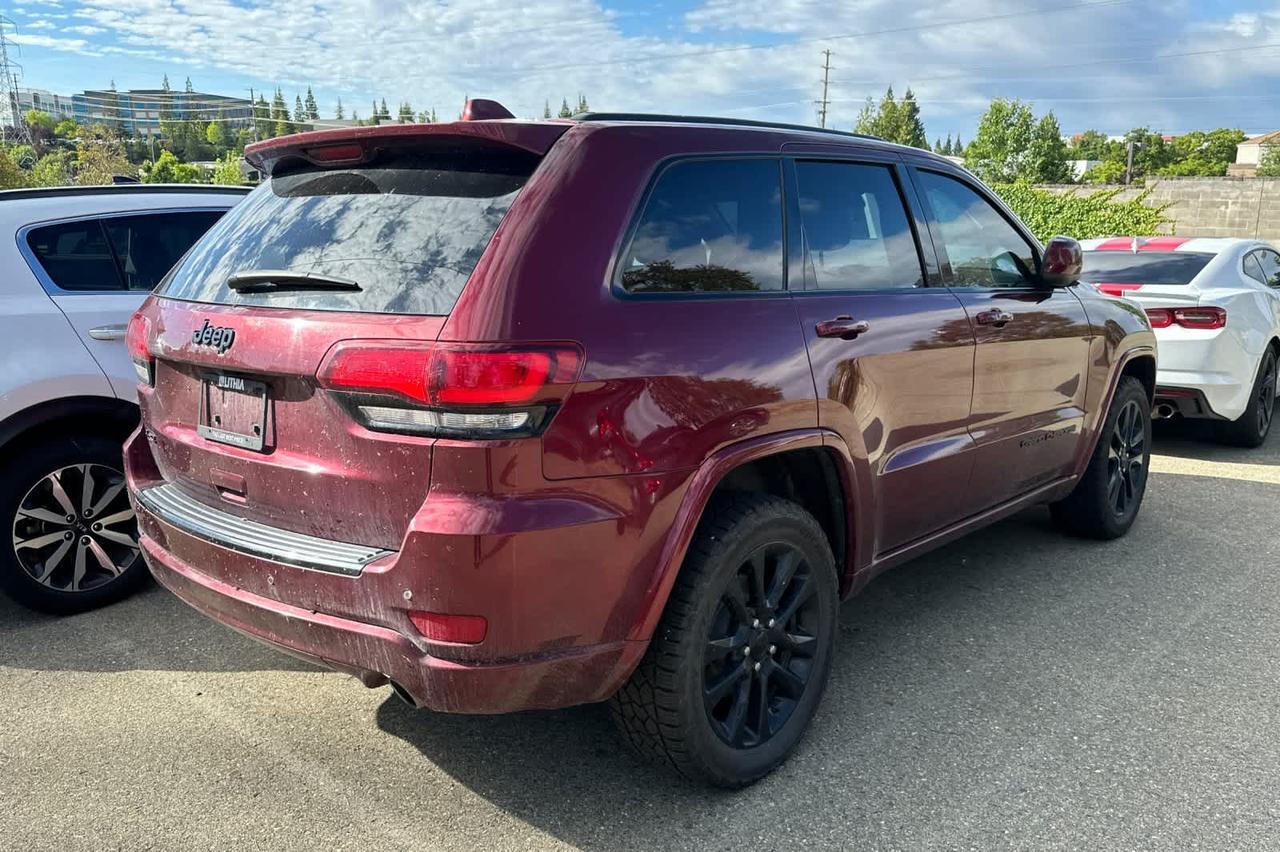 2018 Jeep Grand Cherokee Altitude