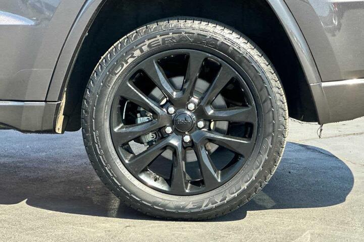 2018 Jeep Grand Cherokee Altitude Roseville CA