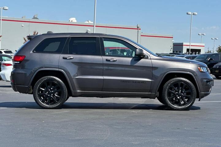 2018 Jeep Grand Cherokee Altitude Roseville CA