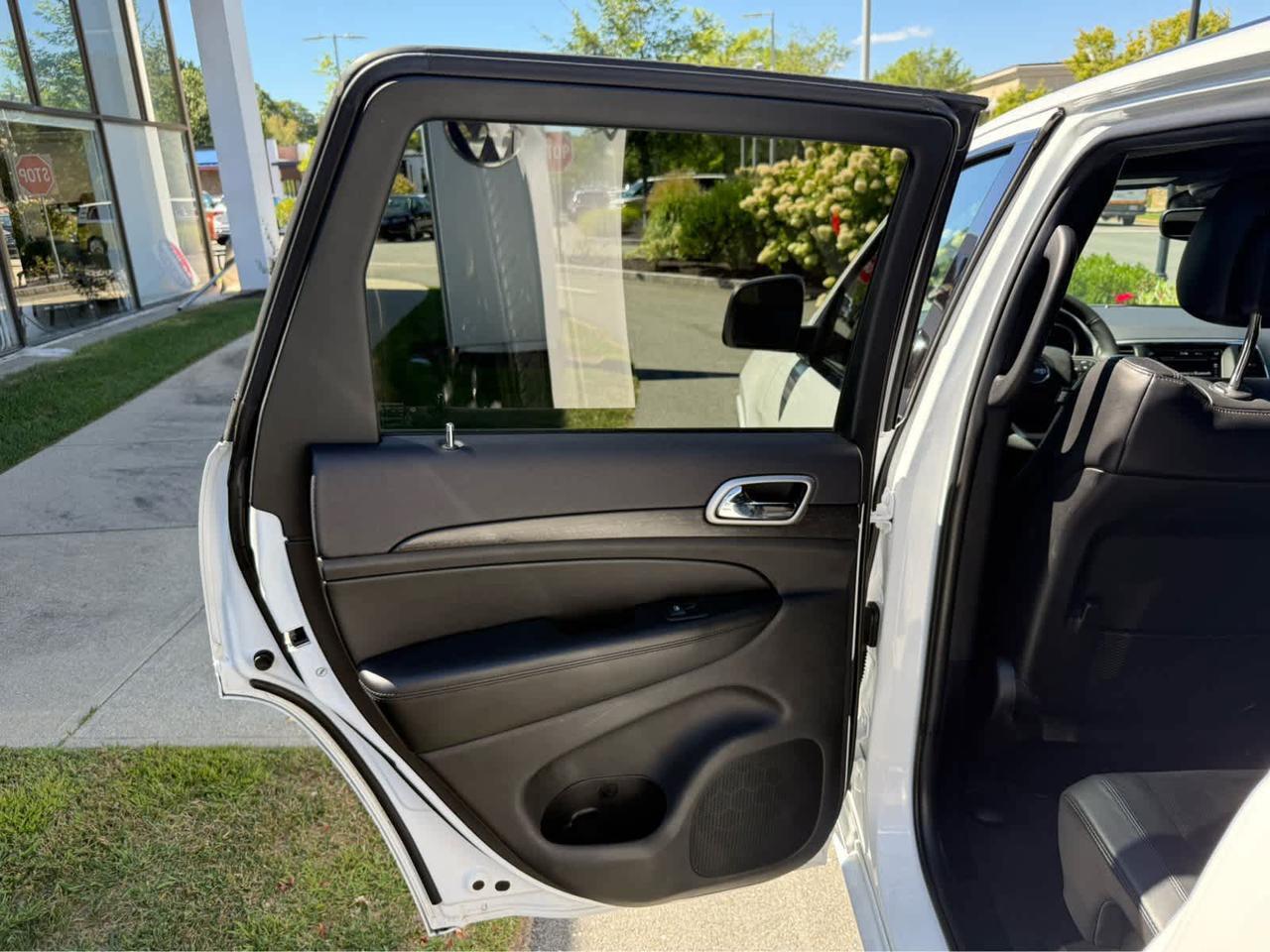 2018 Jeep Grand Cherokee Altitude Wellesley MA