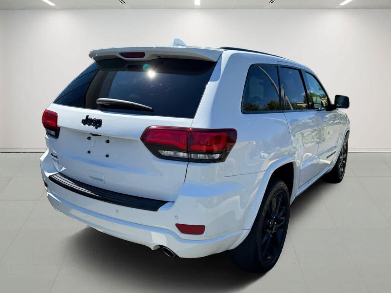 2018 Jeep Grand Cherokee Altitude Wellesley MA