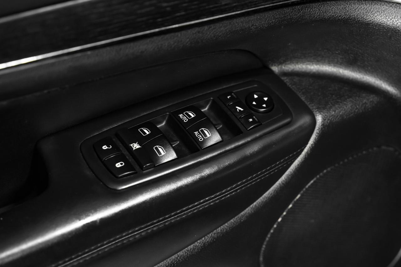 2018 Jeep Grand Cherokee HIGH ALTITUDE 4WD BLIND SPOT ASSIST NAVIGATION PANORAMA LEATHER SEATS REAR CAMERA Carrollton TX