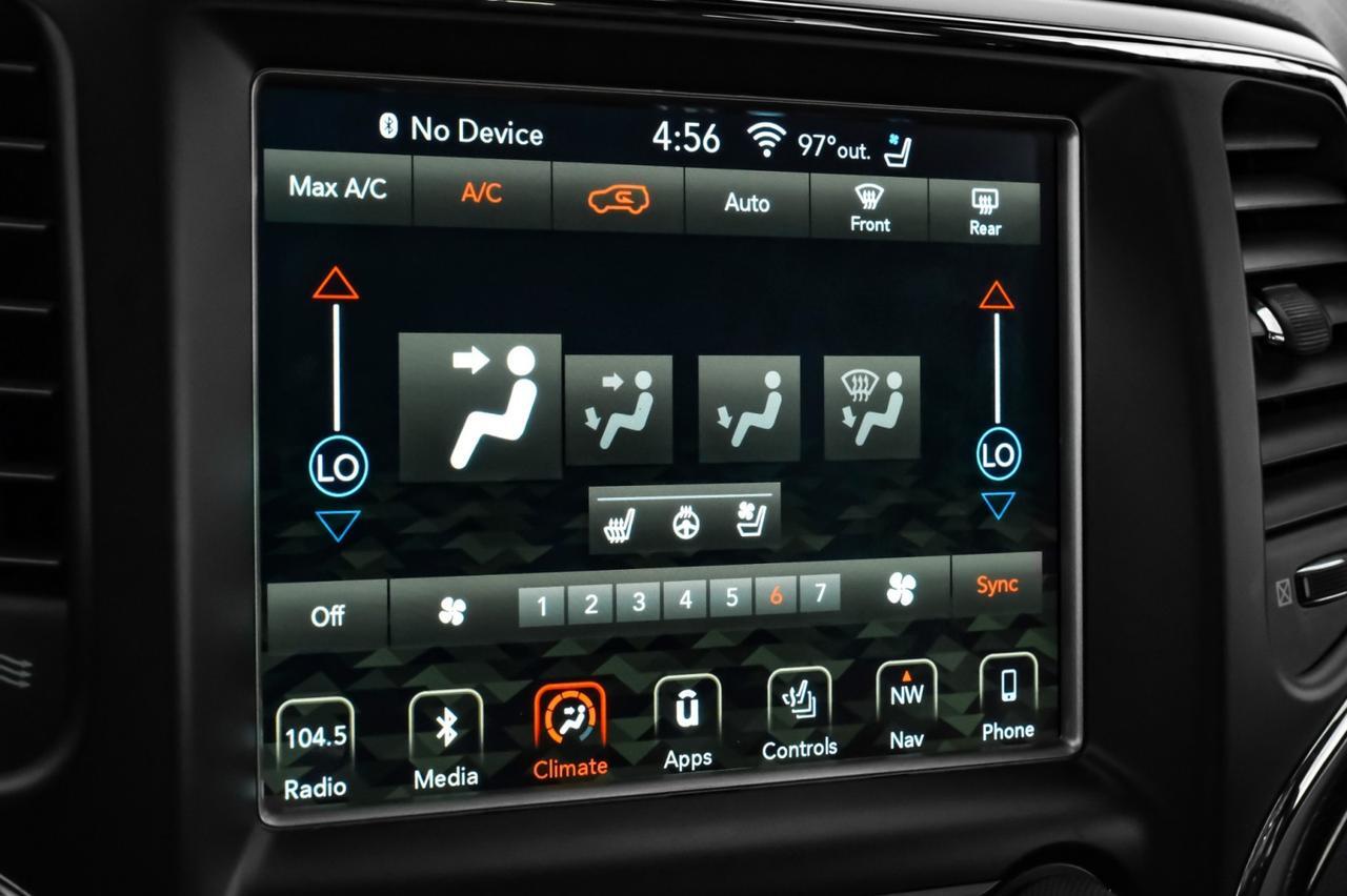 2018 Jeep Grand Cherokee HIGH ALTITUDE 4WD BLIND SPOT ASSIST NAVIGATION PANORAMA LEATHER SEATS REAR CAMERA Carrollton TX