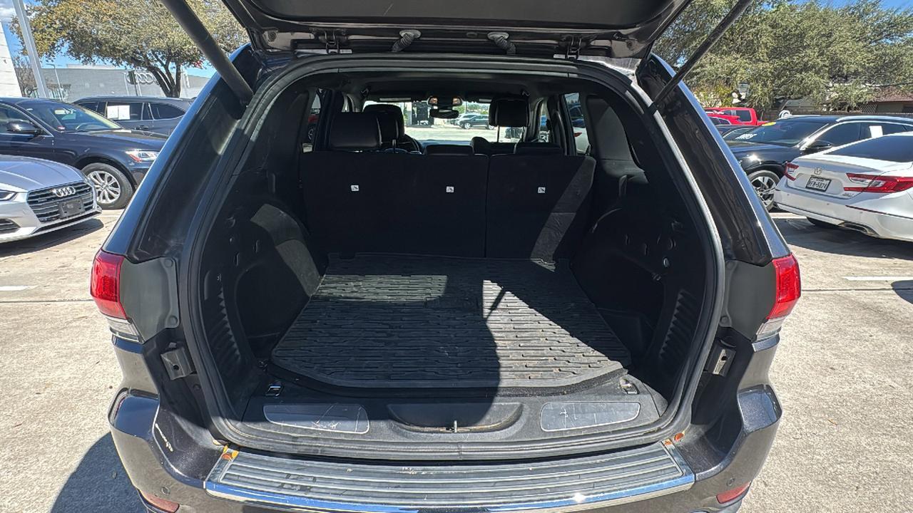 2018 Jeep Grand Cherokee LIMI  Selma TX