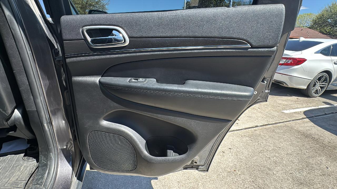 2018 Jeep Grand Cherokee LIMI  Selma TX