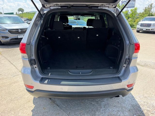 2018 Jeep Grand Cherokee Laredo 4x4 Cape Girardeau MO