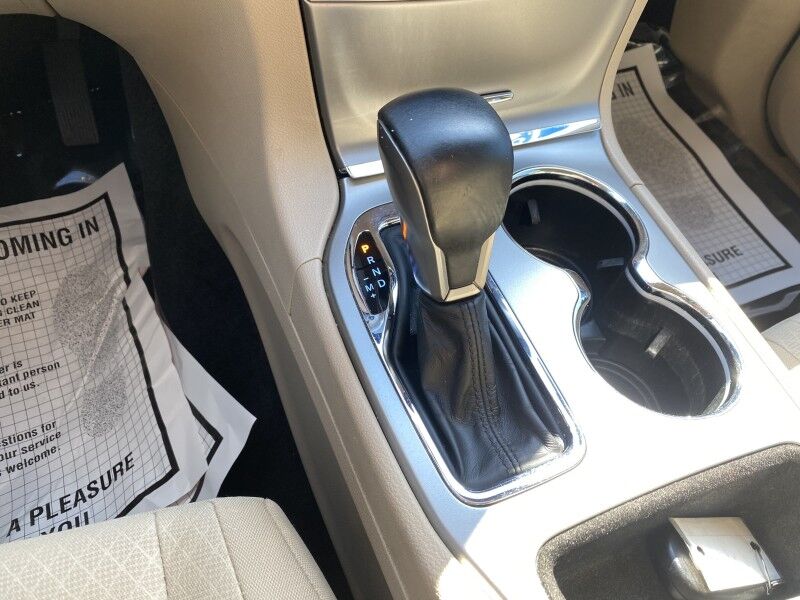 2018 Jeep Grand Cherokee Laredo E Bristol  PA