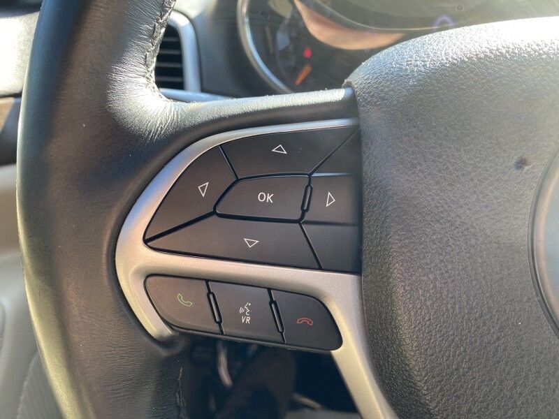 2018 Jeep Grand Cherokee Laredo E Bristol  PA