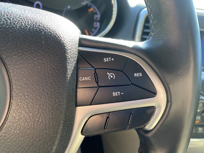 2018 Jeep Grand Cherokee Laredo E Bristol  PA