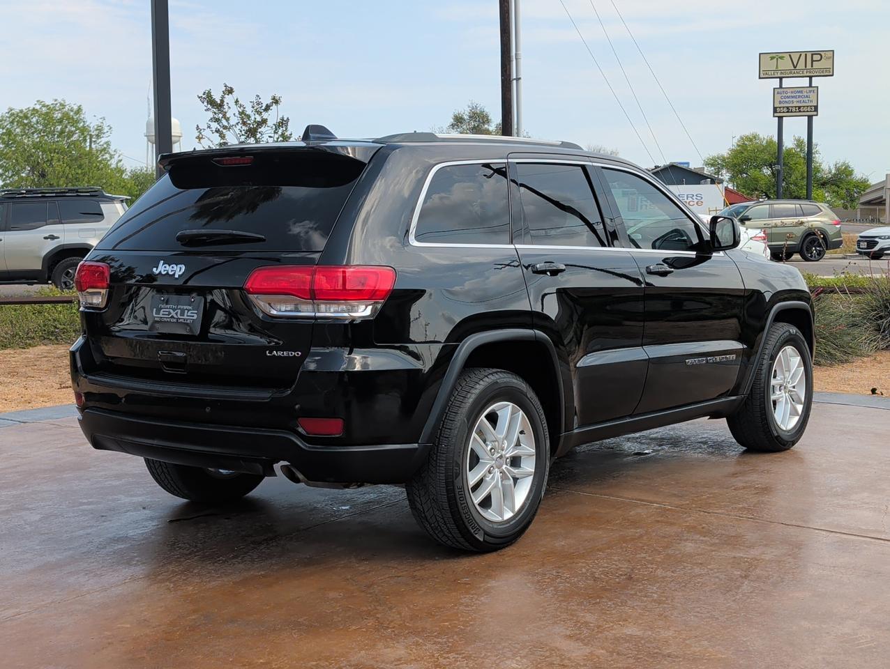 2018 Jeep Grand Cherokee Laredo E