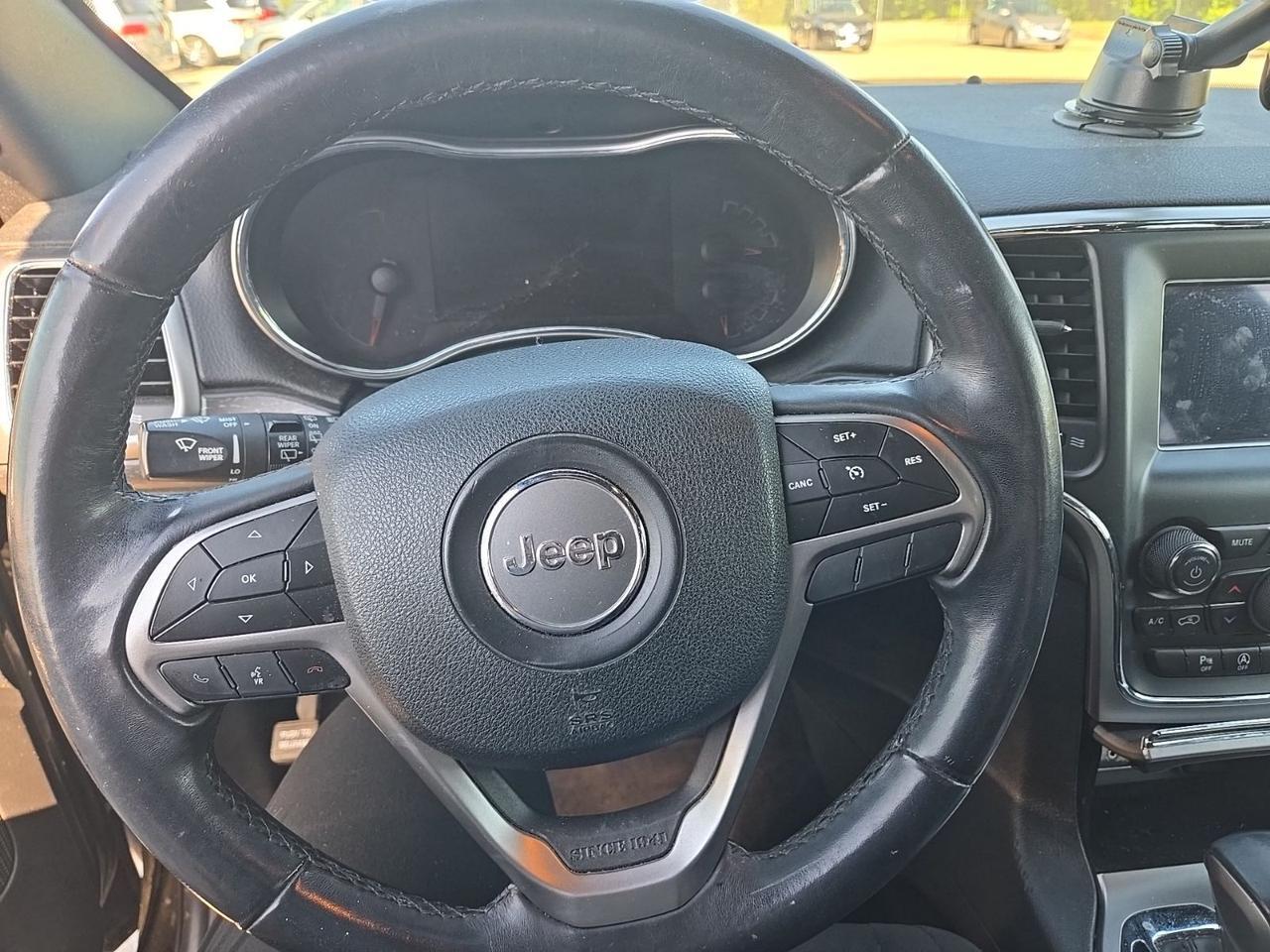 2018 Jeep Grand Cherokee Laredo E West Burlington IA
