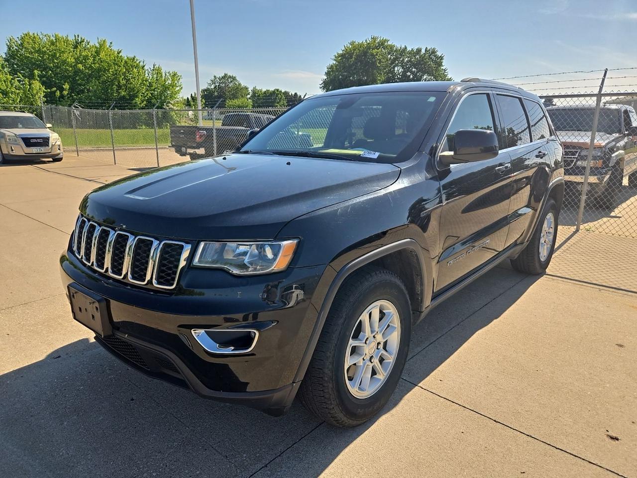 2018 Jeep Grand Cherokee Laredo E West Burlington IA