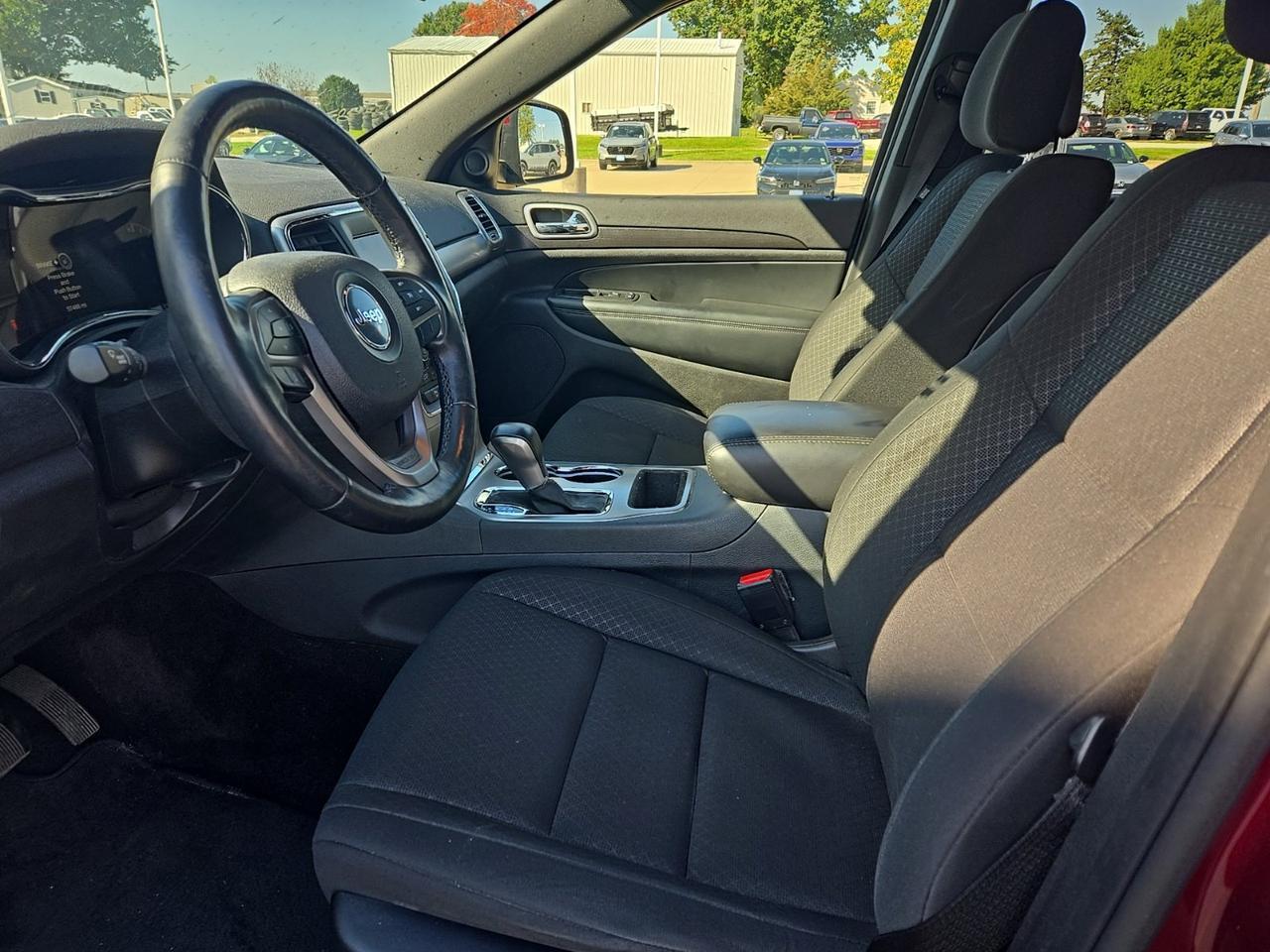 2018 Jeep Grand Cherokee Laredo E West Burlington IA