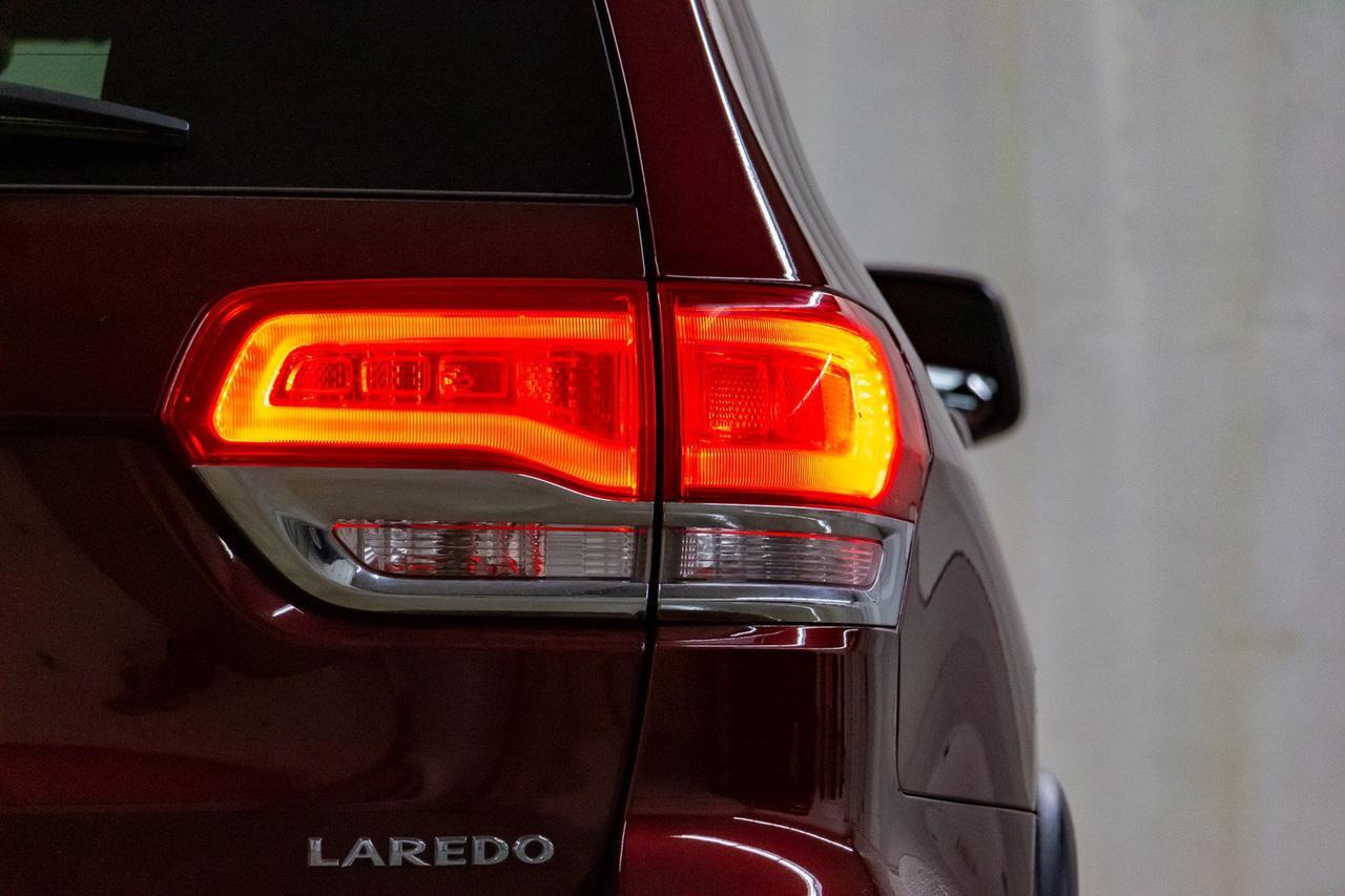 2018 Jeep Grand Cherokee Laredo Red Deer AB