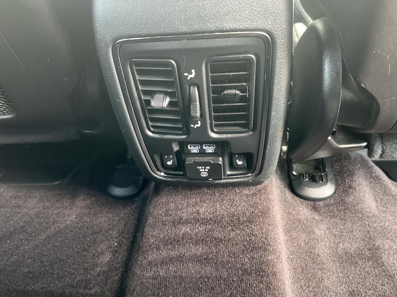 2018 Jeep Grand Cherokee Limited 4WD 3.6L TrailerTowIVGroup w/Nav HtdMemLeather HtdSteeringWheel Saukville WI