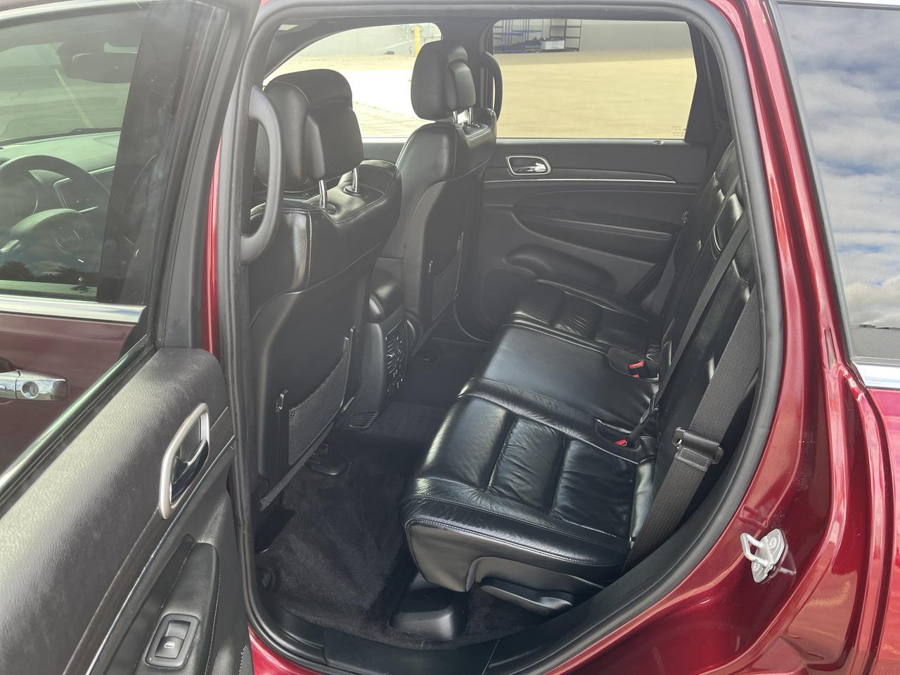 2018 Jeep Grand Cherokee Limited 4WD 3.6L TrailerTowIVGroup w/Nav HtdMemLeather HtdSteeringWheel Saukville WI