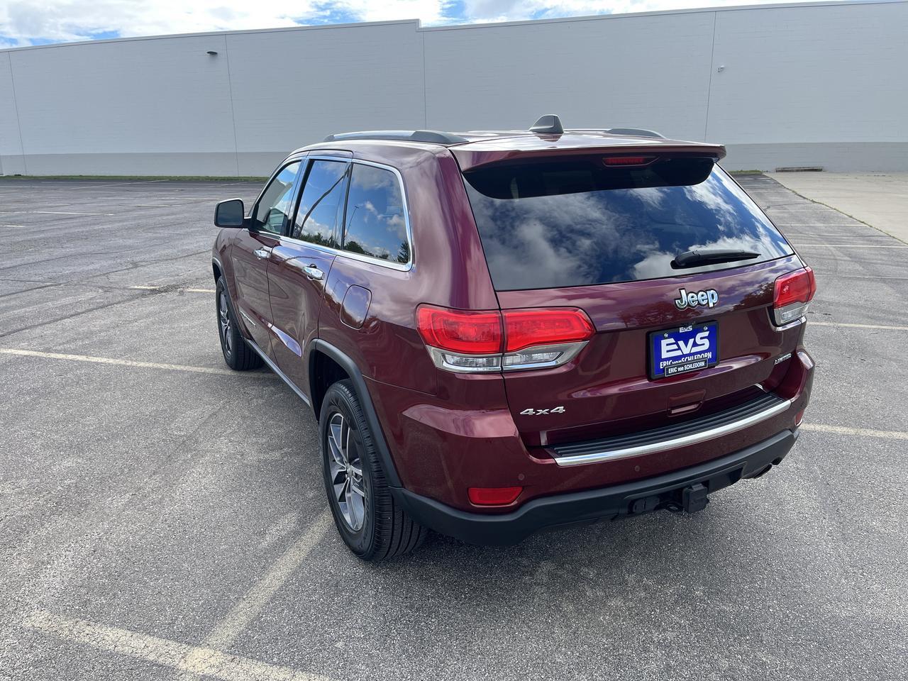 2018 Jeep Grand Cherokee Limited 4WD 3.6L TrailerTowIVGroup w/Nav HtdMemLeather HtdSteeringWheel Saukville WI