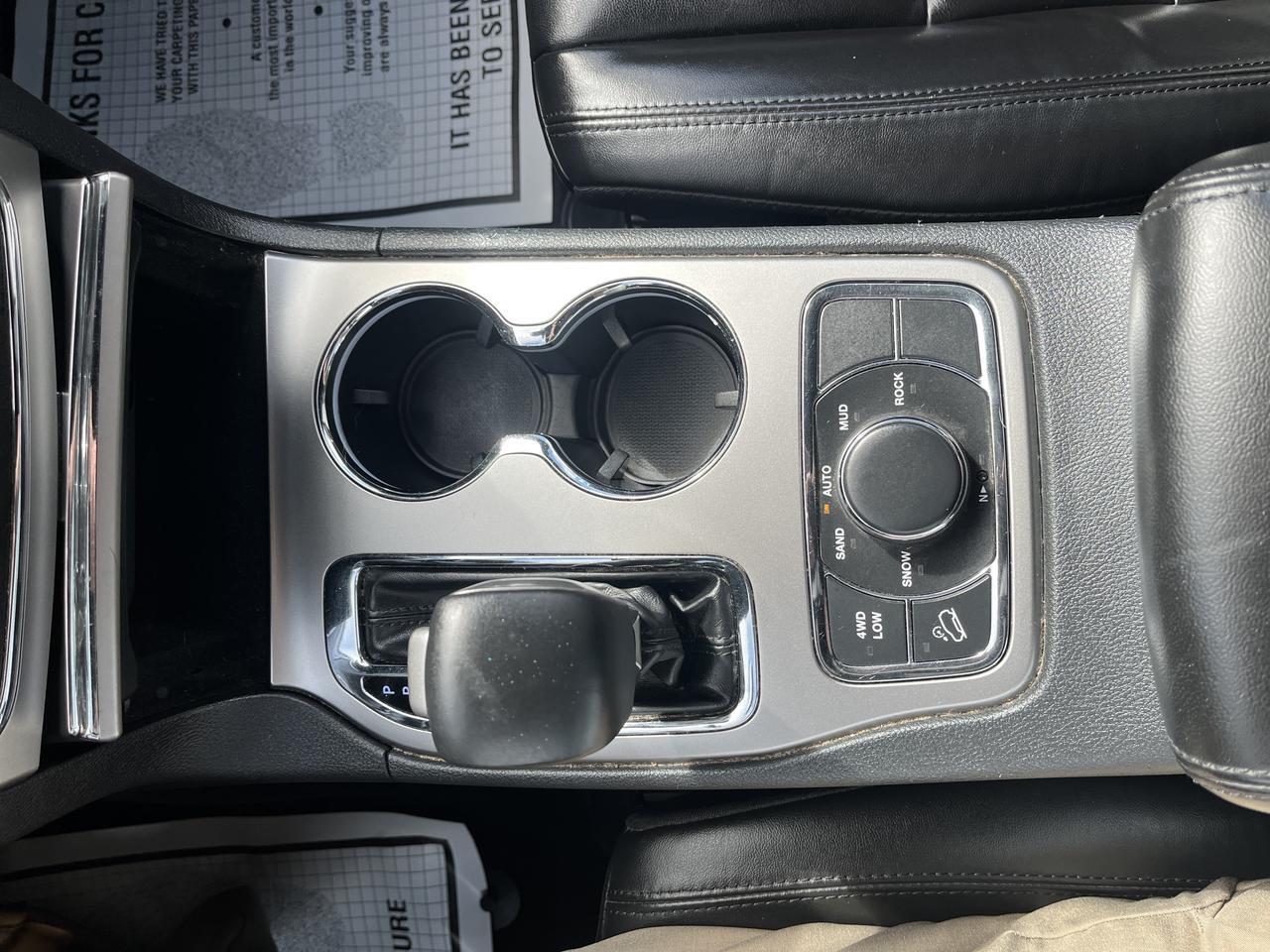 2018 Jeep Grand Cherokee Limited 4WD 3.6L TrailerTowIVGroup w/Nav HtdMemLeather HtdSteeringWheel Saukville WI