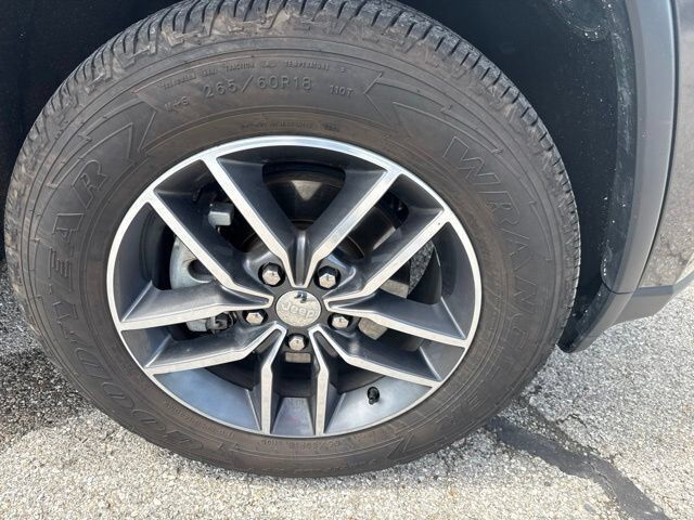 2018 Jeep Grand Cherokee Limited 4x4 Carbondale IL