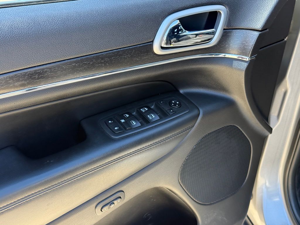 2018 Jeep Grand Cherokee Limited Crestwood KY