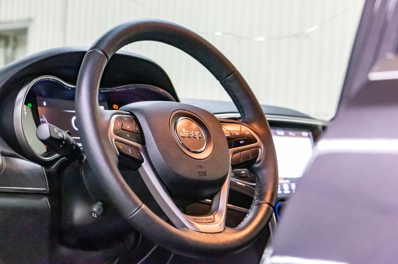 2018 Jeep Grand Cherokee Limited Red Deer AB