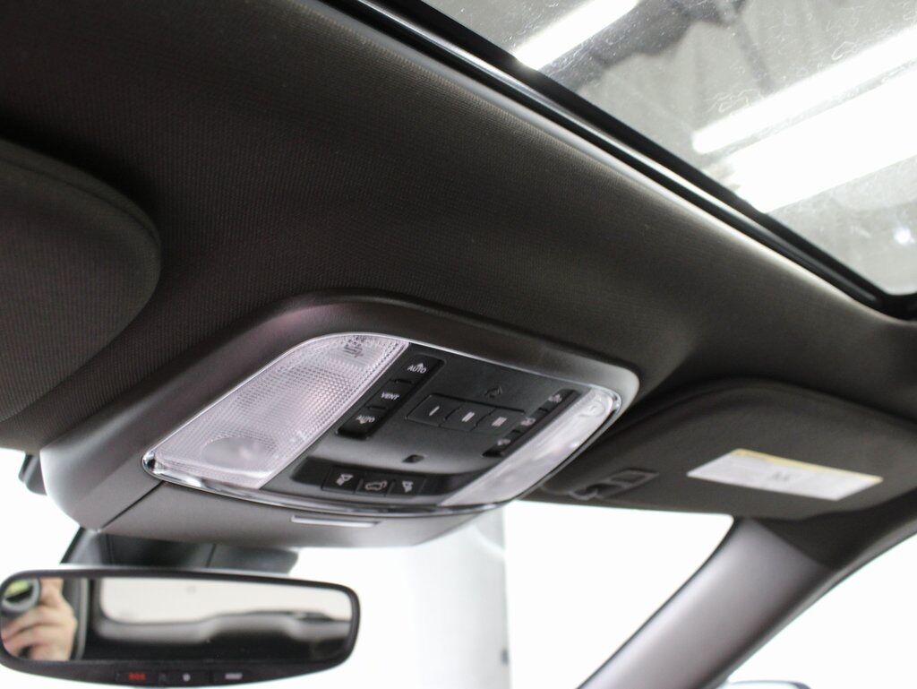 2018 Jeep Grand Cherokee Overland 4WD Fond du Lac WI
