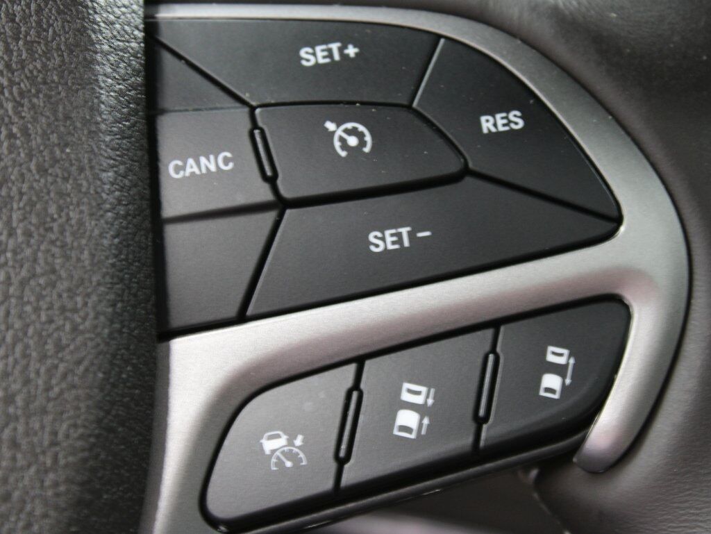 2018 Jeep Grand Cherokee Overland 4WD Fond du Lac WI