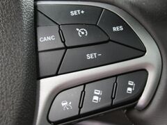 2018 Jeep Grand Cherokee Overland 4WD Fond du Lac WI