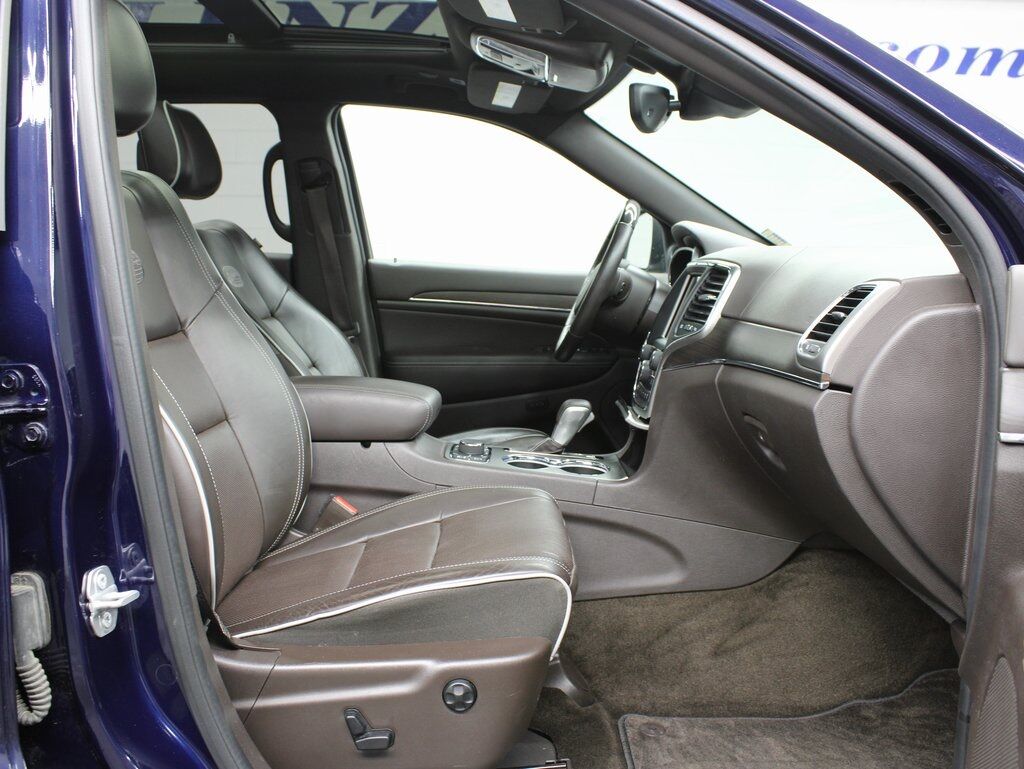 2018 Jeep Grand Cherokee Overland 4WD Fond du Lac WI