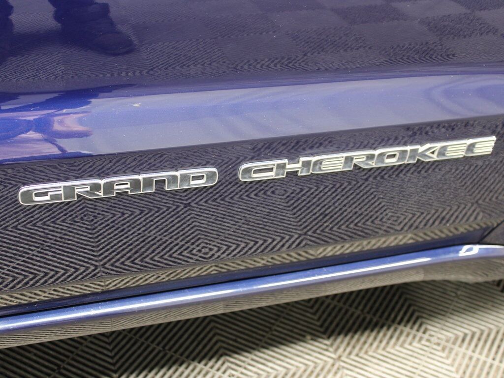 2018 Jeep Grand Cherokee Overland 4WD Fond du Lac WI