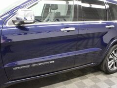 2018 Jeep Grand Cherokee Overland 4WD Fond du Lac WI