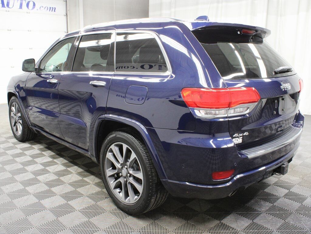 2018 Jeep Grand Cherokee Overland 4WD Fond du Lac WI