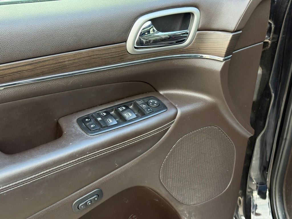 2018 Jeep Grand Cherokee Overland Crestwood KY