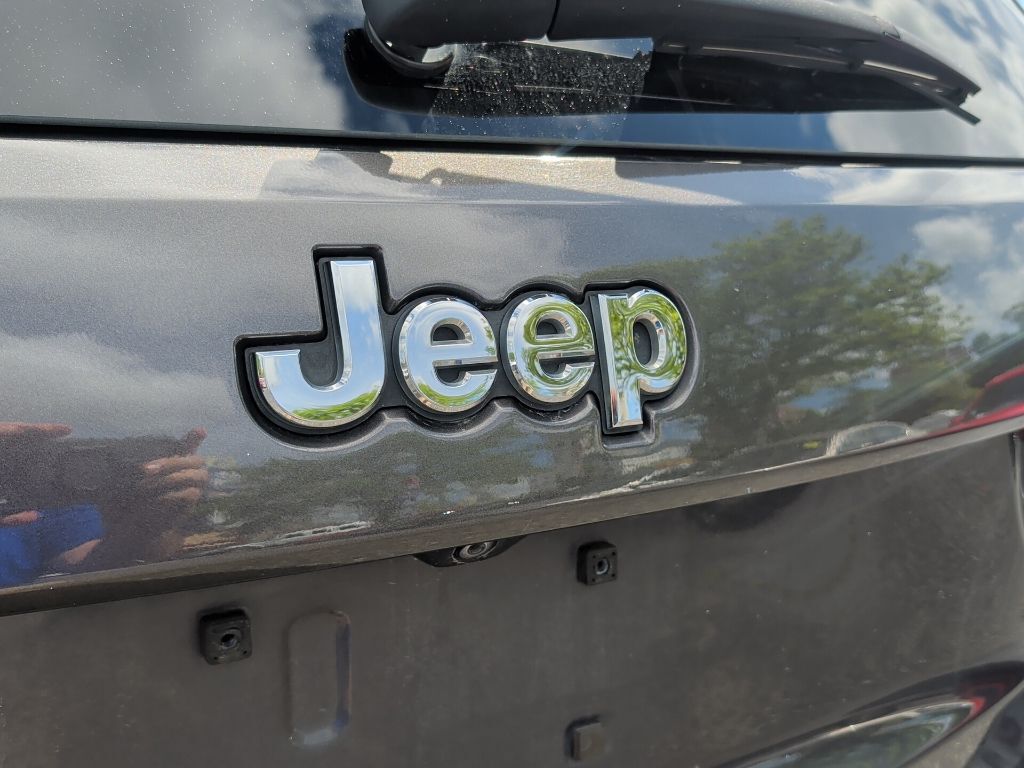 2018 Jeep Grand Cherokee Overland Worcester MA