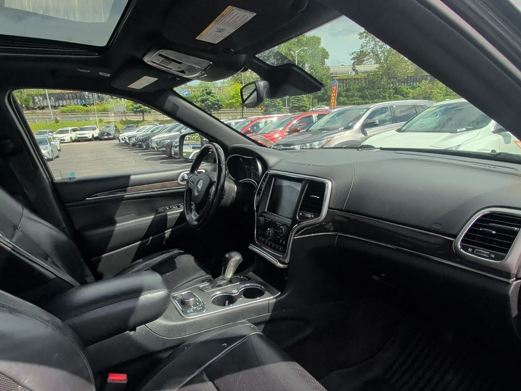 2018 Jeep Grand Cherokee Overland Worcester MA